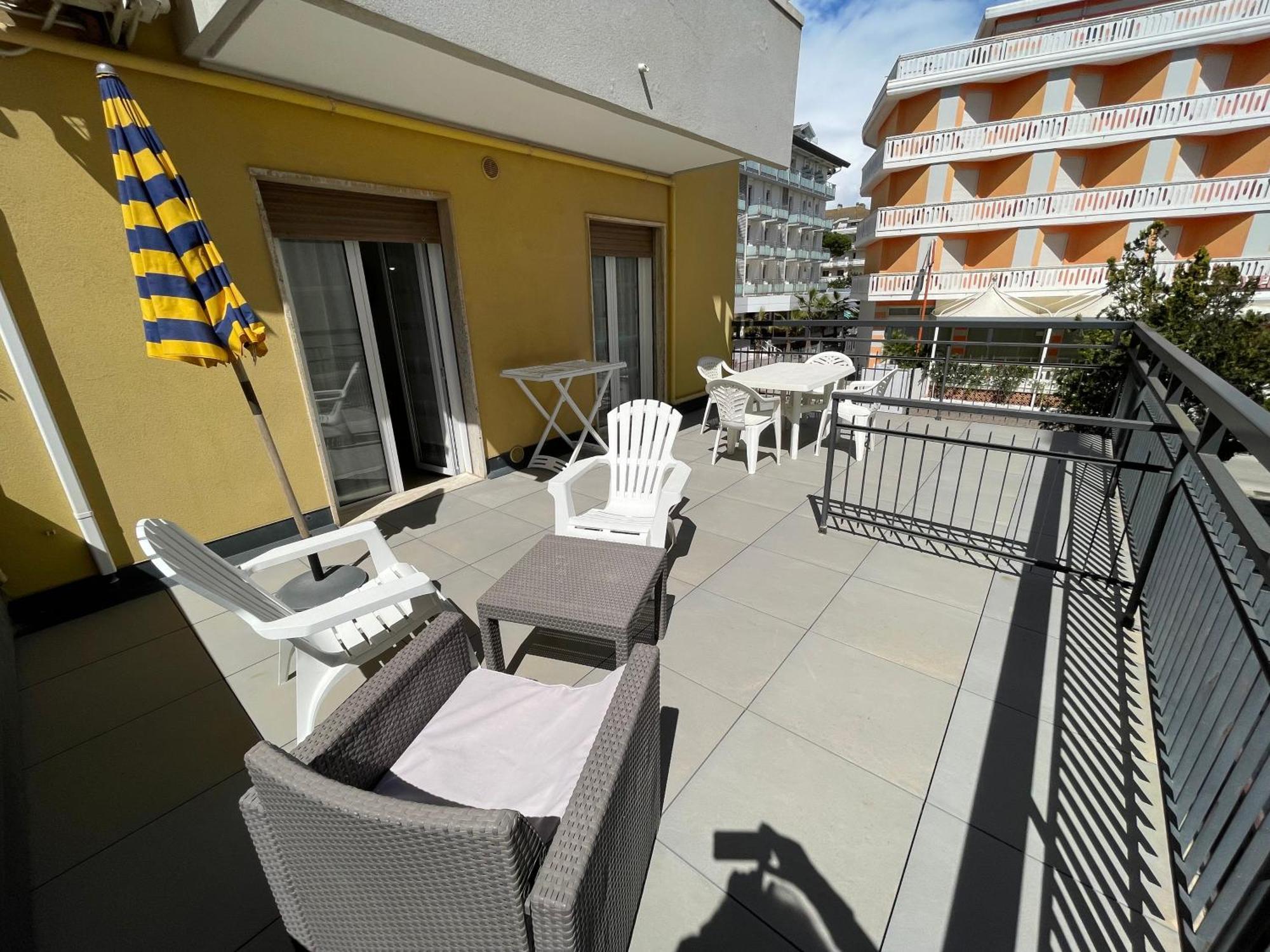 Residence Pace - Agenzia Cocal Caorle Eksteriør bilde